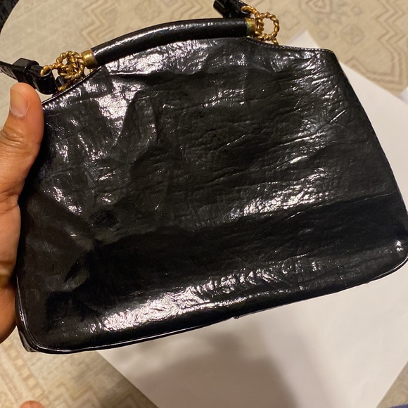 VINTAGE LADIES BLACK PATENT LEATHER MINI HANDBAG - Picture 10 of 14